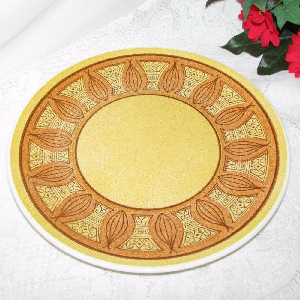 Dinner Plate TST TAYLOR SMITH TAYLOR HONEY GOLD Vintage Bohemian Boho Dishes